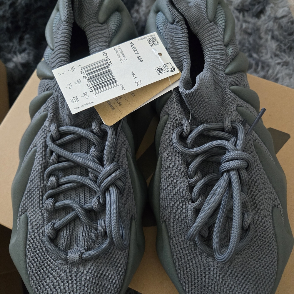 Yeezy Athletic Shoes - Stone Teal